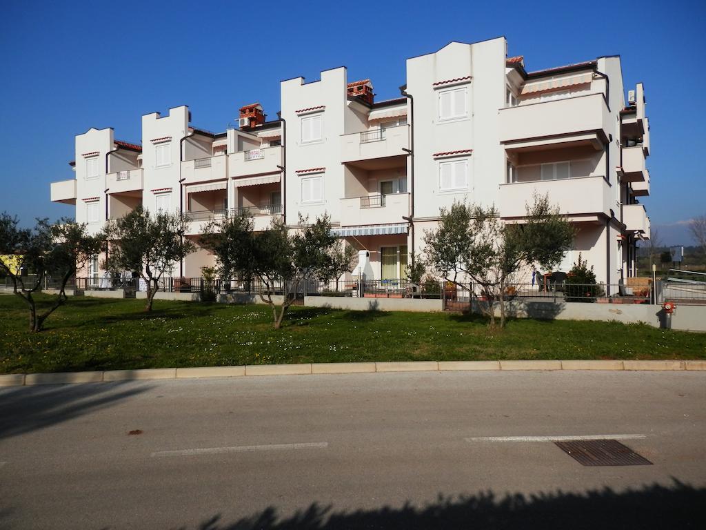 Apartments Nautica Novigrad  Exterior photo